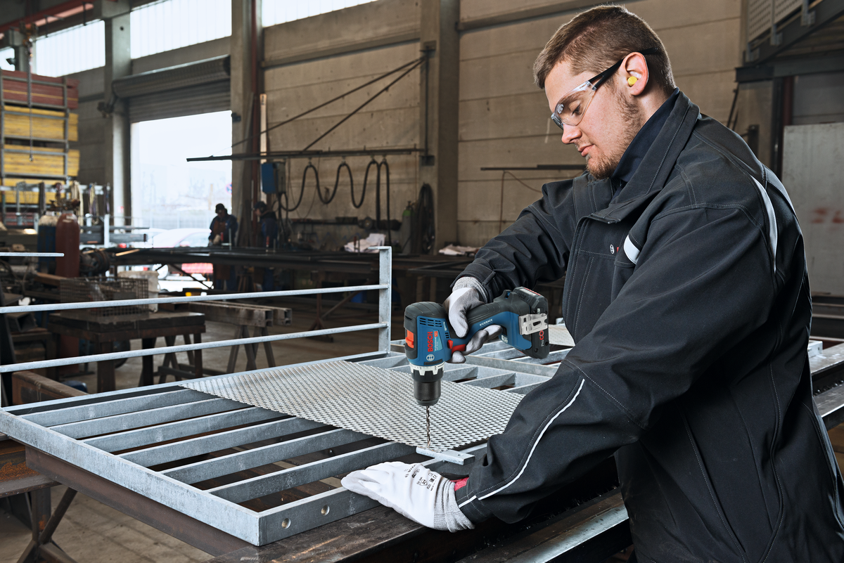 gsr_18v-65_heavyduty_appl_metal_01 4000116158.png