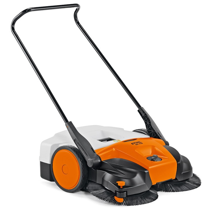 Stihl KG 770 käsikäyttöinen lakaisukone