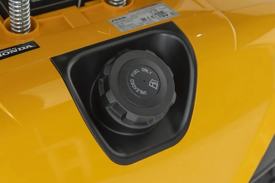 09f1f951ebb94d0f6d3f242d063dc0c_TORNADO9121W_2T194