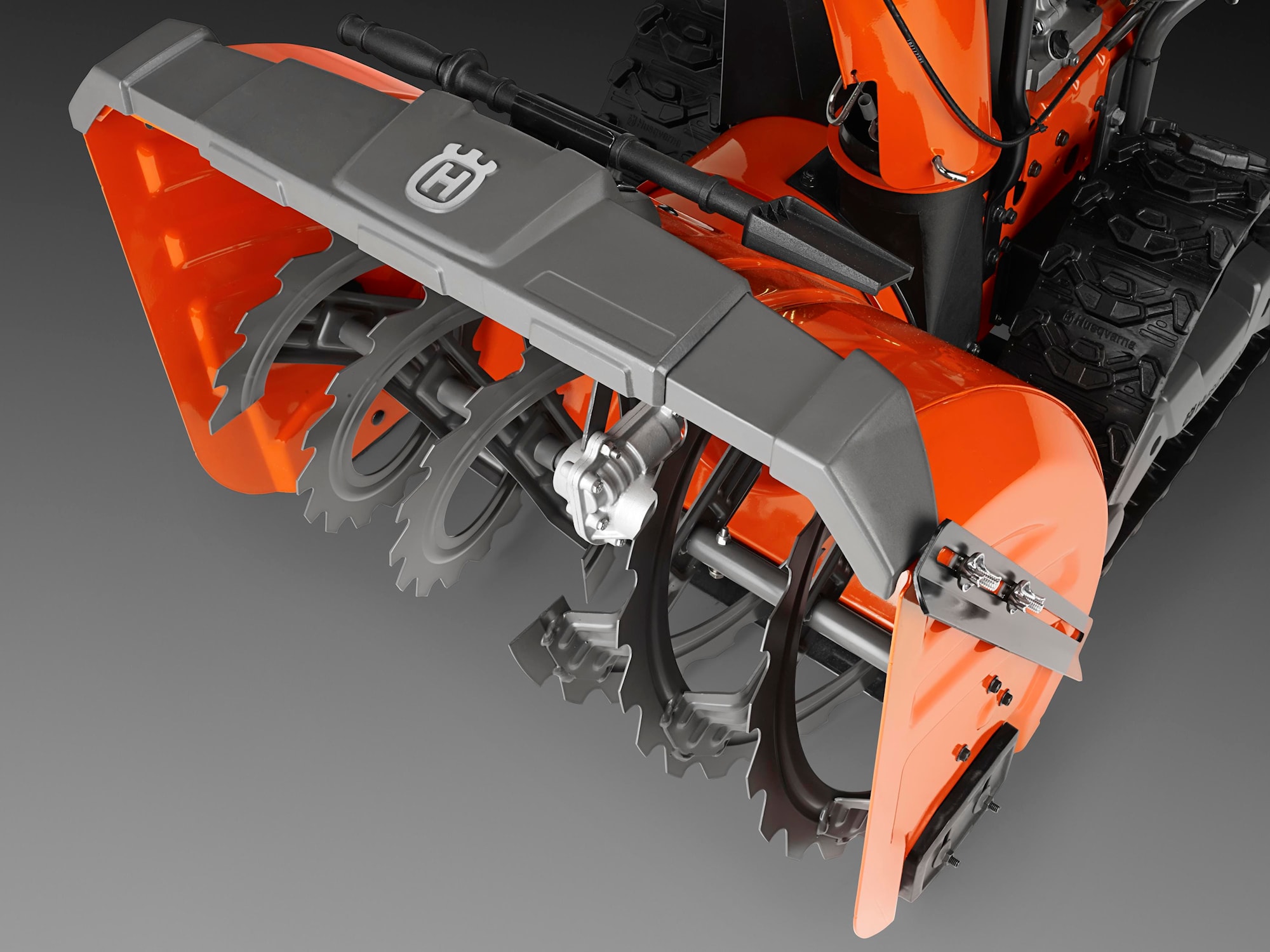 Хускварна 327 снегоуборщик. Снегоотбрасыватель Husqvarna St 330. Снегоуборщик Husqvarna St 330pt. Снегоуборщик Husqvarna St 327pt. Husqvarna St 330 pt.
