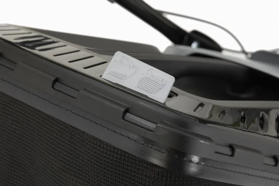 3e243a711cbe1497b3bb6d592e275e2ca96_AL551SAQ_2L053