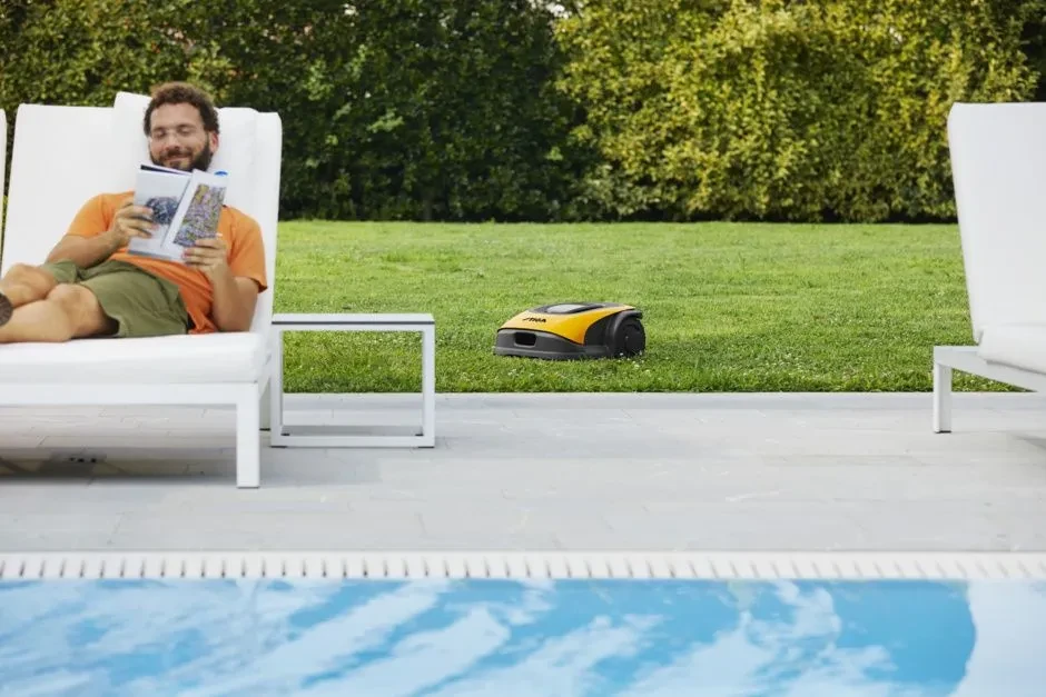 e0ed8e8e2836af019a1d090a15ff96a4be2f5efc_A750_2R71