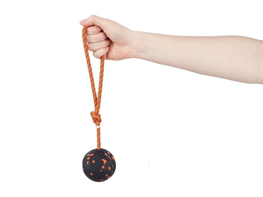 Non-Stop Dogwear Dog ball on rope 70x70 mm